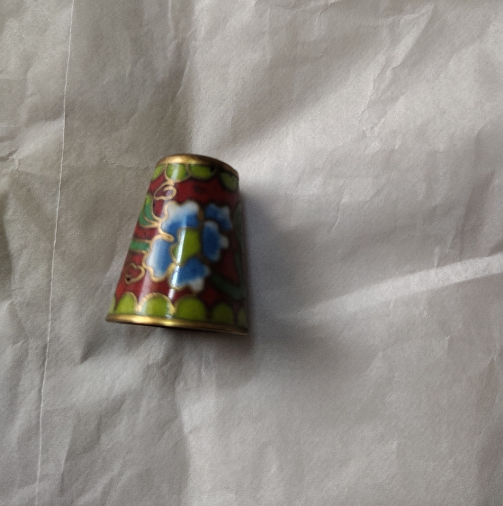 Vintage Cloisonne Enamel Thimble